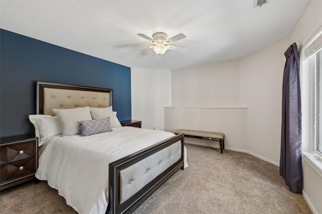 513 S 33rd Street, West Des Moines, IA 50265