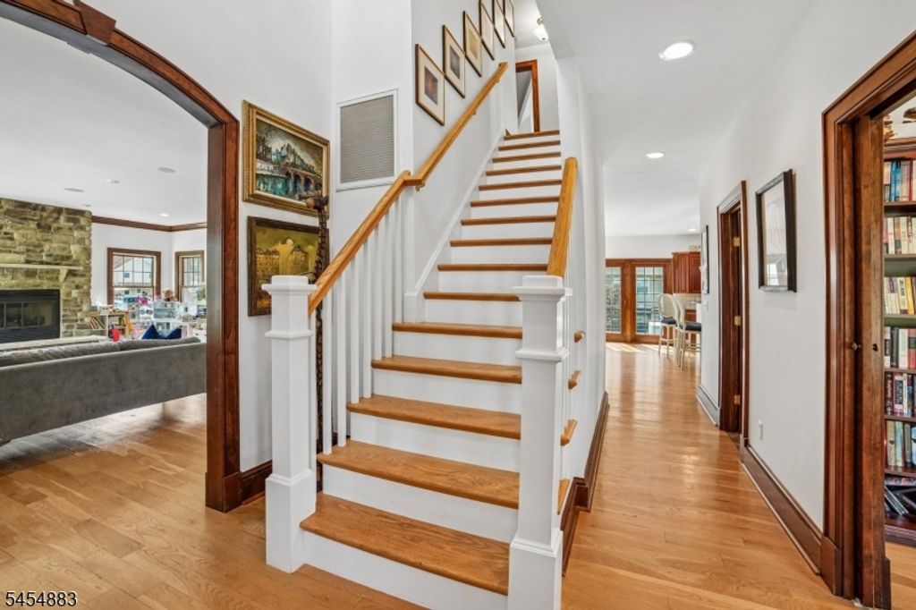 30 Groah Rd, East Hanover Twp., NJ 07936 — photo 3