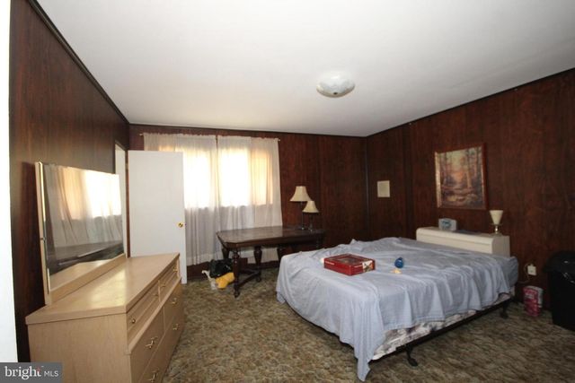 458 GREENTREE RD, Sewell, NJ 08080