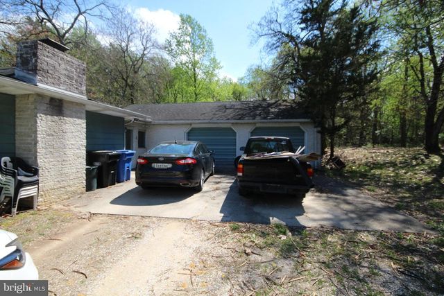 458 GREENTREE RD, Sewell, NJ 08080