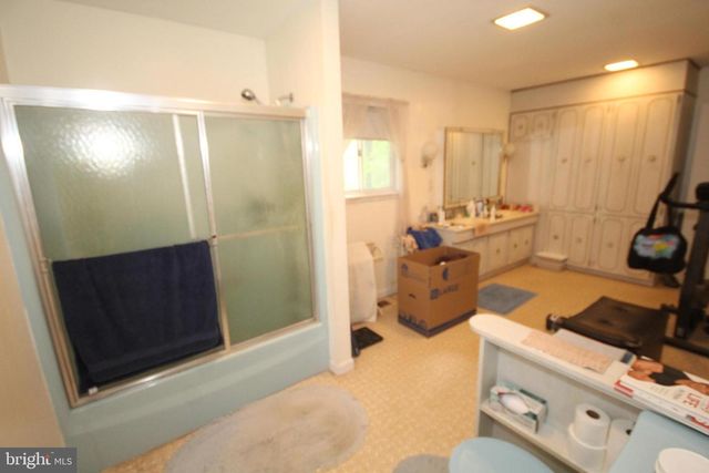 458 GREENTREE RD, Sewell, NJ 08080