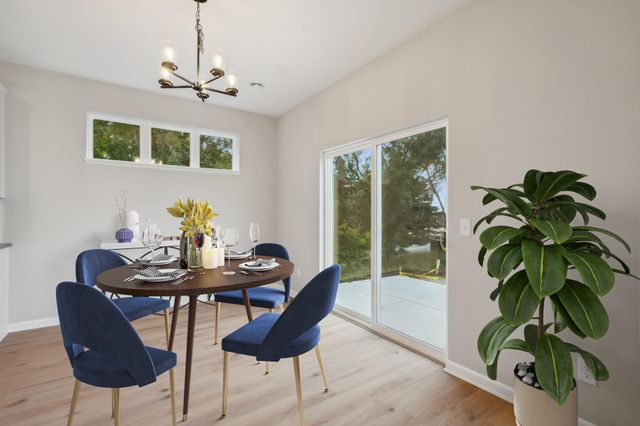 6130 157th Street N, Hugo, MN 55038