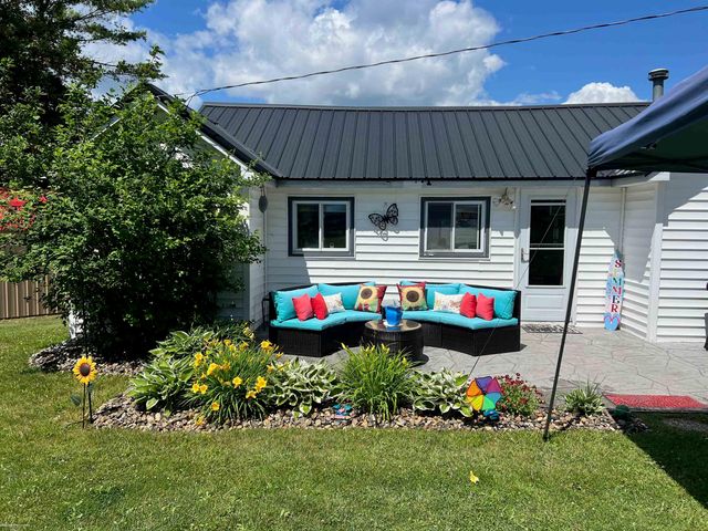 4978 Long Lake Road, Plainfield Twp, MI 48739