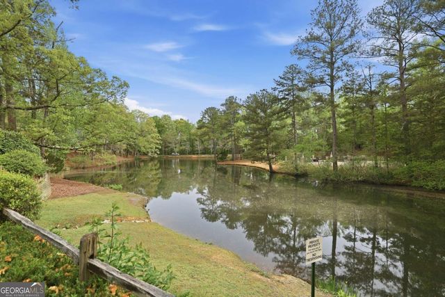 125 Wood Lake Drive 305, Athens, GA 30606