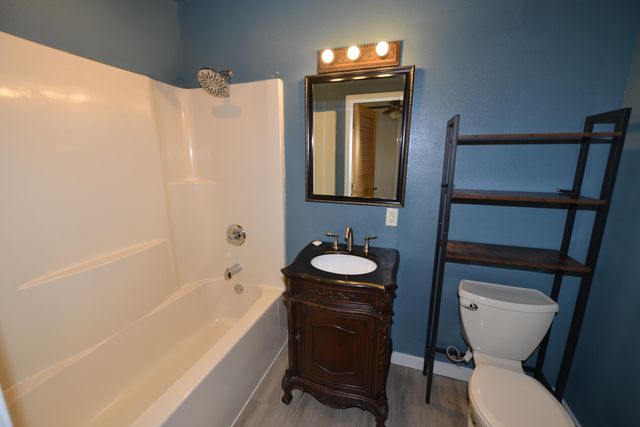 7102 E 9th Ave, Spokane Valley, WA 99212