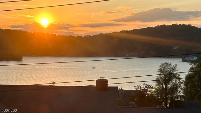 21 Springbrook Trl, Sparta Twp., NJ 07871