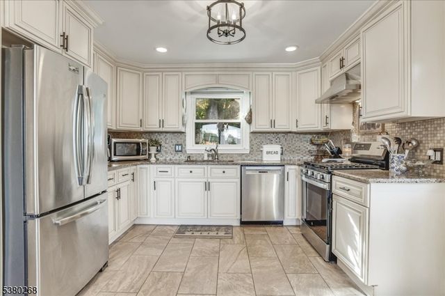 21 Springbrook Trl, Sparta Twp., NJ 07871