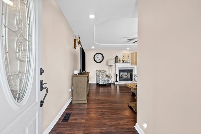 1407 Oak Tree Ct, Hopkinsville, KY 42240