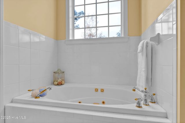 1929 Glen Meade Road, Wilmington, NC 28403