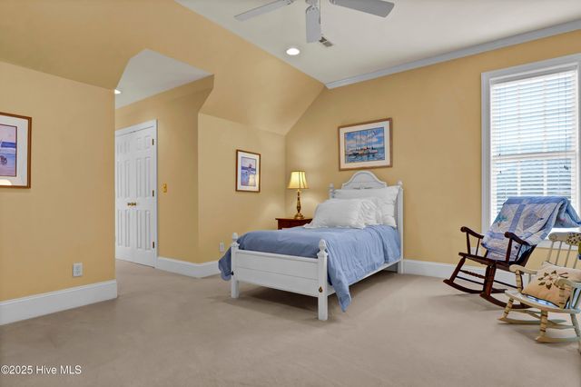 1929 Glen Meade Road, Wilmington, NC 28403