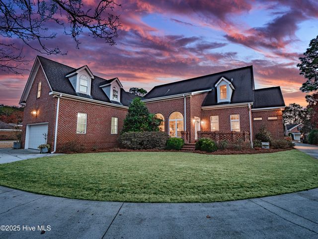 1929 Glen Meade Road, Wilmington, NC 28403