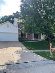 13238 Shady Green Drive, St Louis, MO 63128