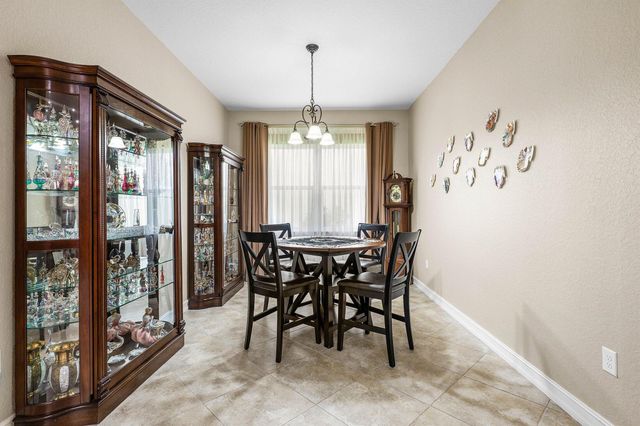 8388 Calabria Lakes Drive, Boynton Beach, FL 33473