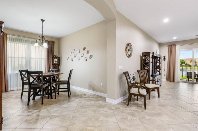 8388 Calabria Lakes Drive, Boynton Beach, FL 33473