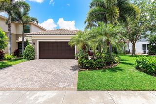 8388 Calabria Lakes Drive, Boynton Beach, FL 33473