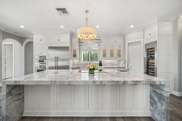 3900 Fieldview Way, Wellington, FL 33414
