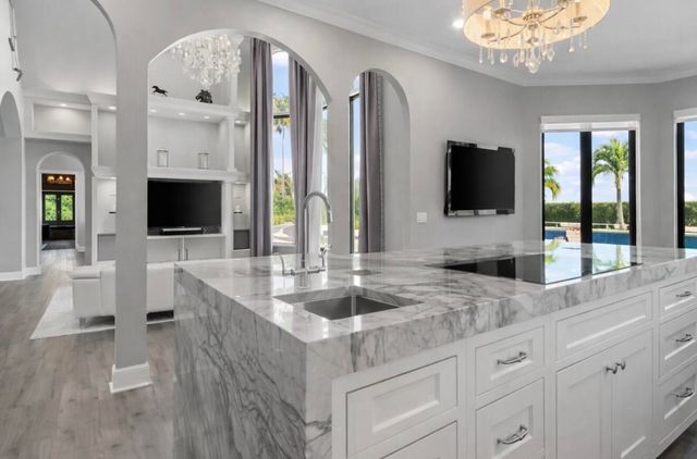 3900 Fieldview Way, Wellington, FL 33414