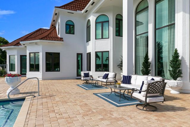 3900 Fieldview Way, Wellington, FL 33414