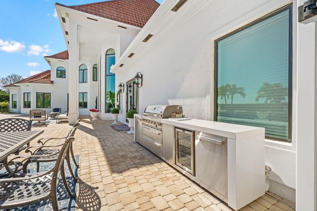 3900 Fieldview Way, Wellington, FL 33414