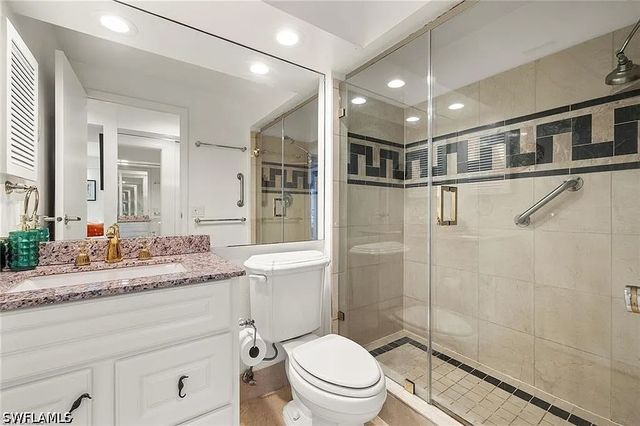 792 108th AVE N, Naples, FL 34108