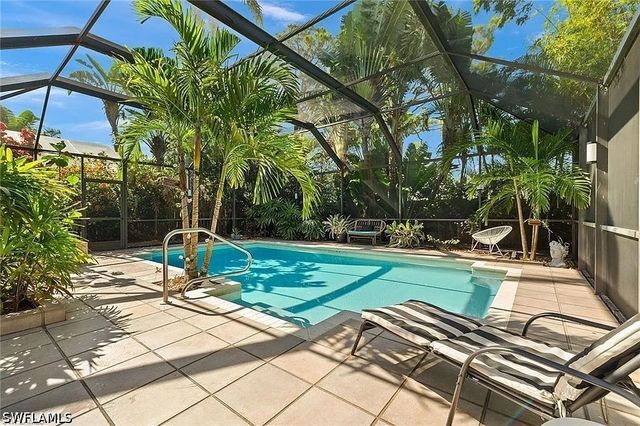 792 108th AVE N, Naples, FL 34108
