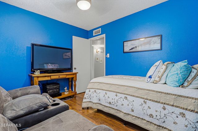 309 RIO VERDE Drive, El Paso, TX 79912