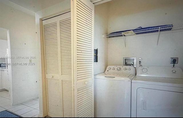3020 NE 32nd Avenue 817, Fort Lauderdale, FL 33308