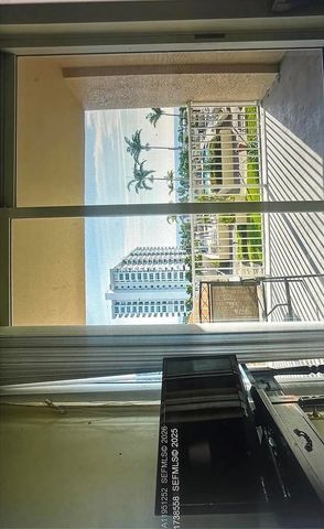 3020 NE 32nd Avenue 817, Fort Lauderdale, FL 33308