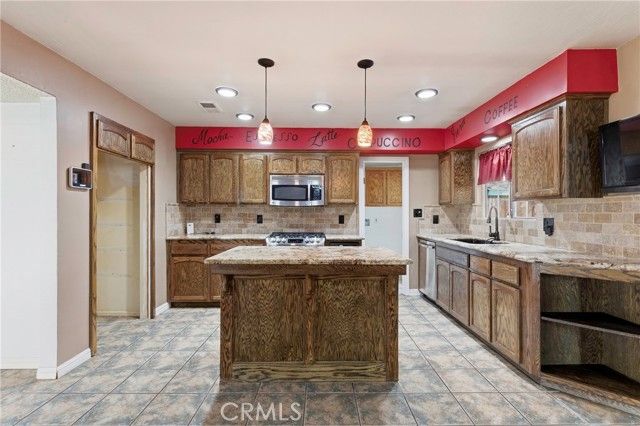 6317 Scenic Way, Bakersfield, CA 93309