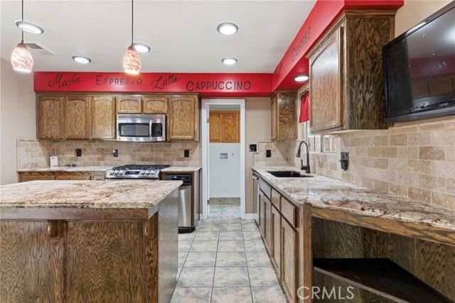 6317 Scenic Way, Bakersfield, CA 93309