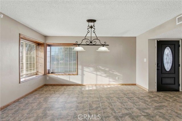 6317 Scenic Way, Bakersfield, CA 93309