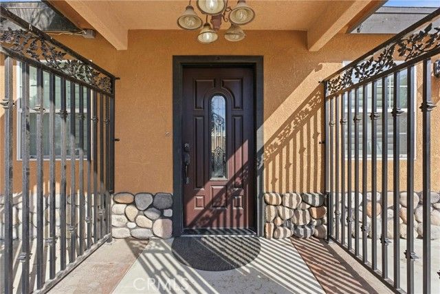 6317 Scenic Way, Bakersfield, CA 93309