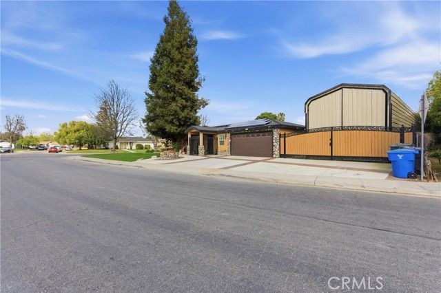 6317 Scenic Way, Bakersfield, CA 93309