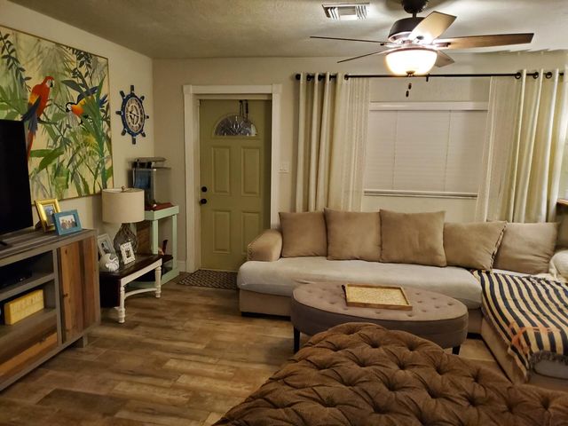 2655 RICHARD Road, West Palm Beach, FL 33403