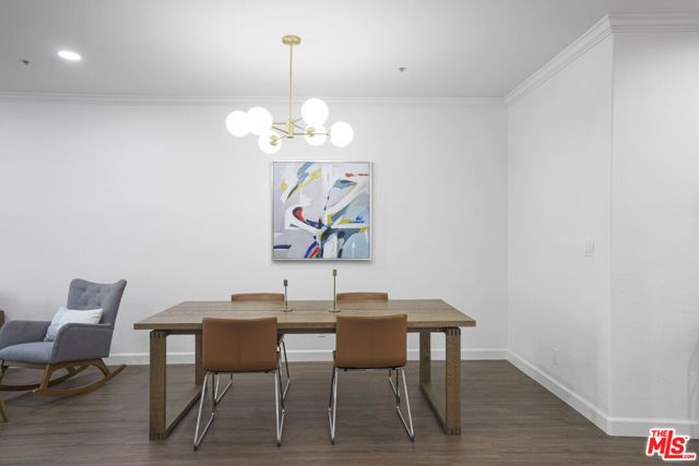 333 Westminster Avenue 104, Los Angeles, CA 90020