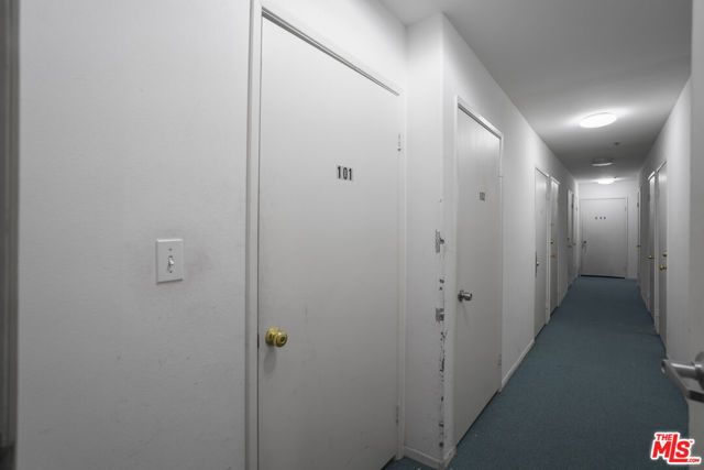 333 Westminster Avenue 104, Los Angeles, CA 90020