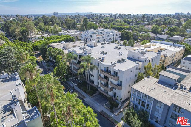 333 Westminster Avenue 104, Los Angeles, CA 90020