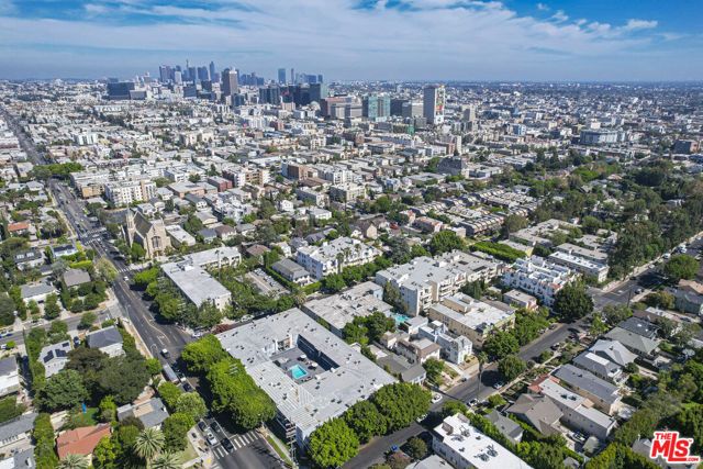 333 Westminster Avenue 104, Los Angeles, CA 90020