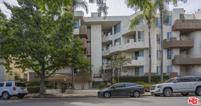333 Westminster Avenue 104, Los Angeles, CA 90020