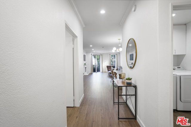 333 Westminster Avenue 104, Los Angeles, CA 90020