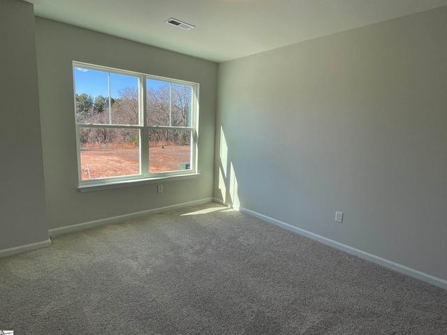 604 Autumn Lake Road, Simpsonville, SC 29681