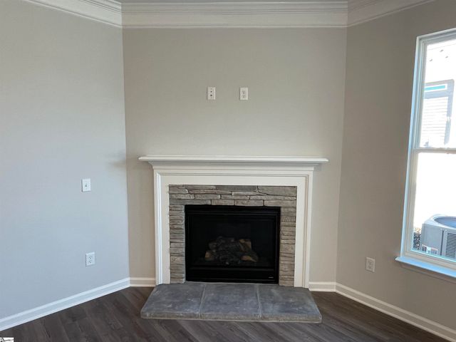 604 Autumn Lake Road, Simpsonville, SC 29681