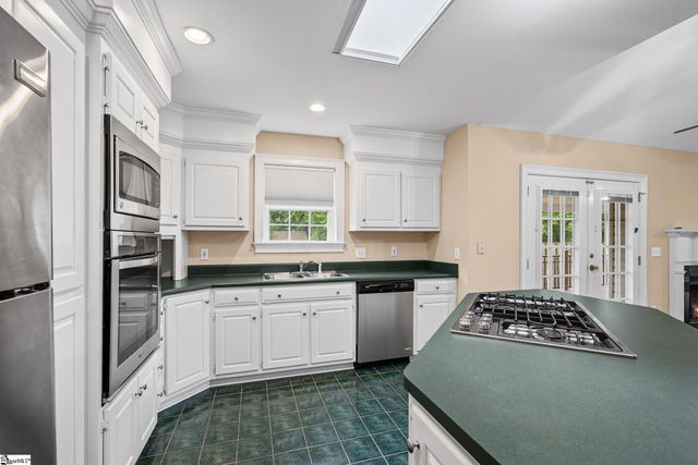 1016 Bradford Place, Greenville, SC 29615