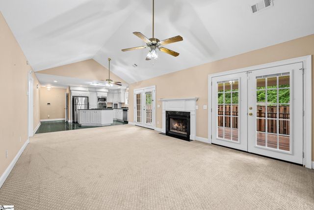 1016 Bradford Place, Greenville, SC 29615