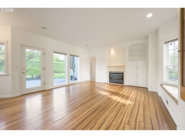 1630 RIDGLEY Blvd, Eugene, OR 97401