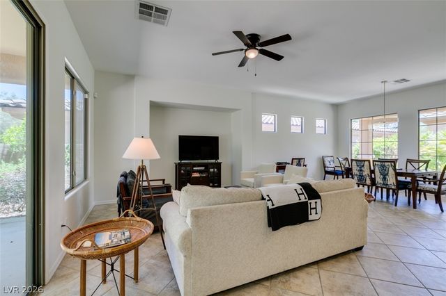 8 Kennesaw Road, Henderson, NV 89052
