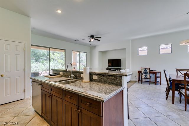 8 Kennesaw Road, Henderson, NV 89052