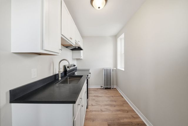 39 Richardson Ave 18, Wakefield, MA 01880