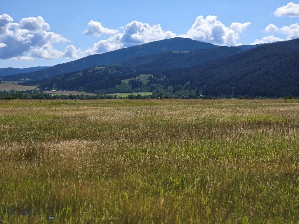 8050 S Leverich Road, Bozeman, MT 59715 photo 13