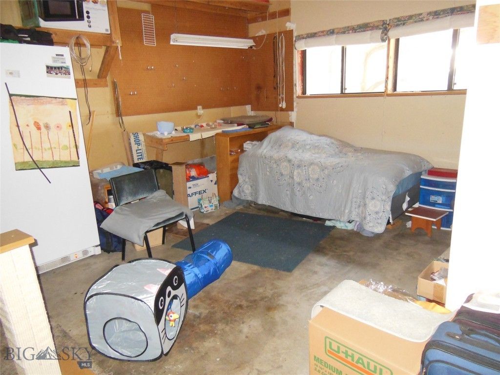 8050 S Leverich Road, Bozeman, MT 59715 photo 22